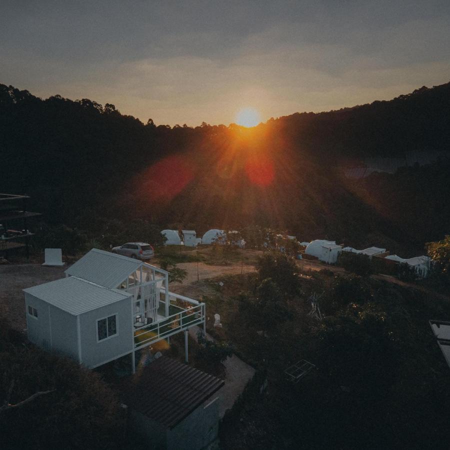 Phu Morinn Camping ม่อนแจ่ม Mon Jam Exterior photo